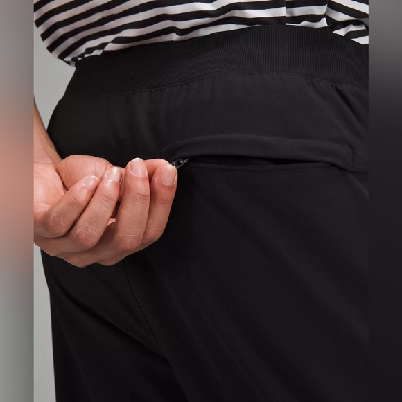 Lululemon ABC Jogger Men’s Size M Black Casual Joggers Classic Fit - Picture 4 of 10